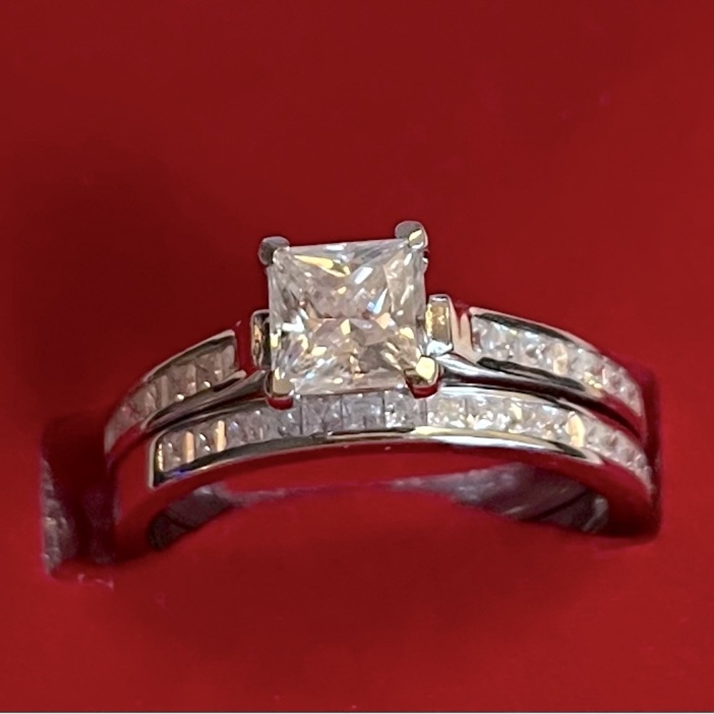 .925 Silver Diamonds and Moissanite Wedding Set